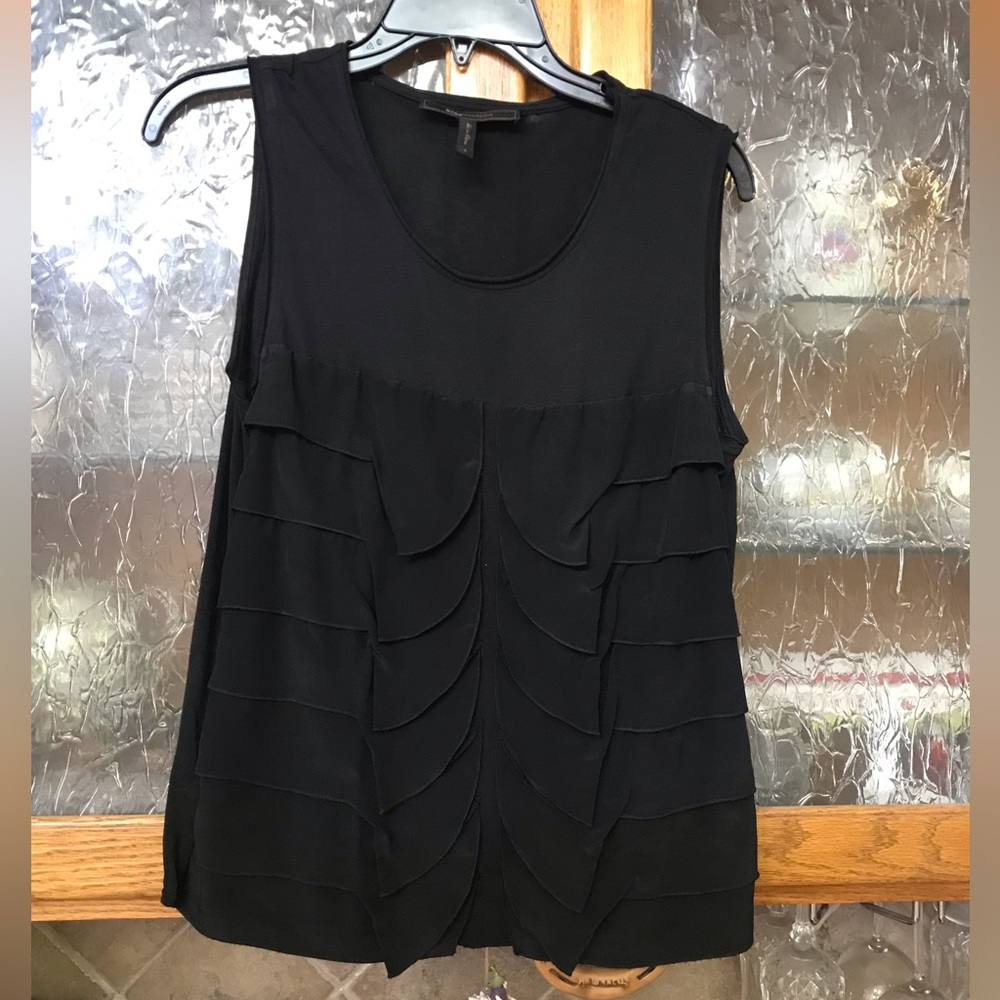 BCBG top